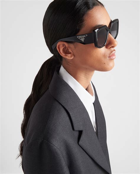 prada sunglasses model number.